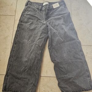 Hollister Women Super Baggy Low Rise Jeans Dark Gray Size 10 Short.
